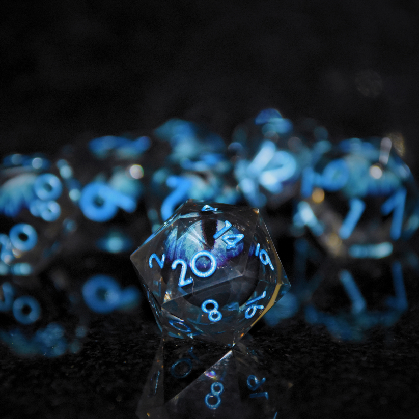Blue Dragons Eye - Liquid Core Eye