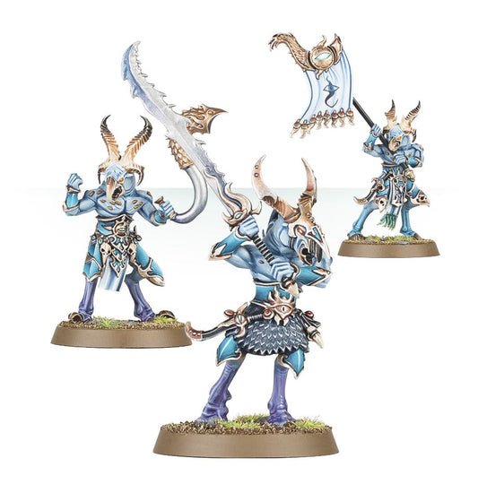 Tzeentch Arcanites: Tzaangors - Warhammer: Age of Sigmar - The Hooded Goblin