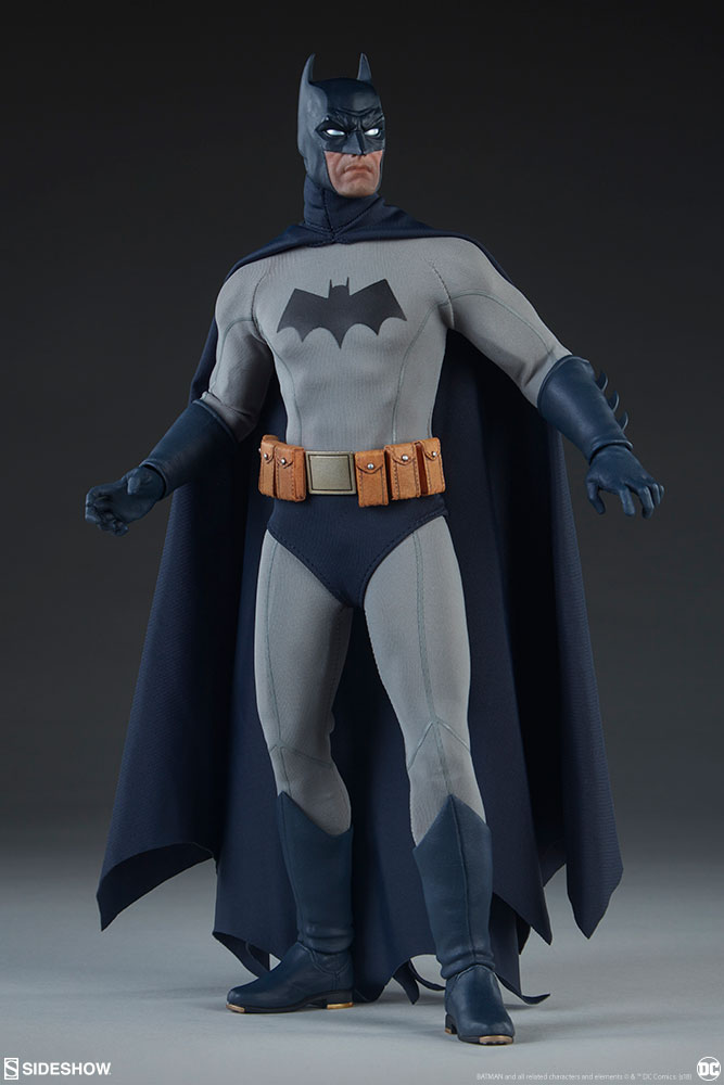 DC Comics Batman Sixth Scale Figure by Sideshow Collectibles