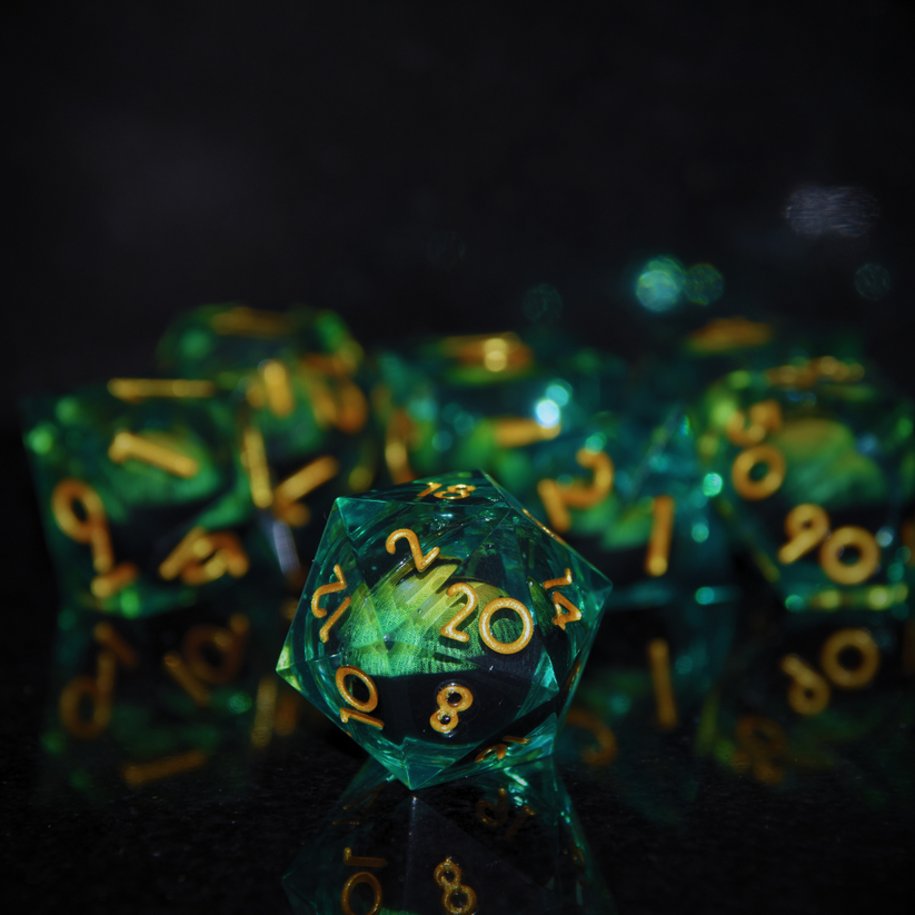 Emerald Dragons Eye - Liquid Core Dragon Eye