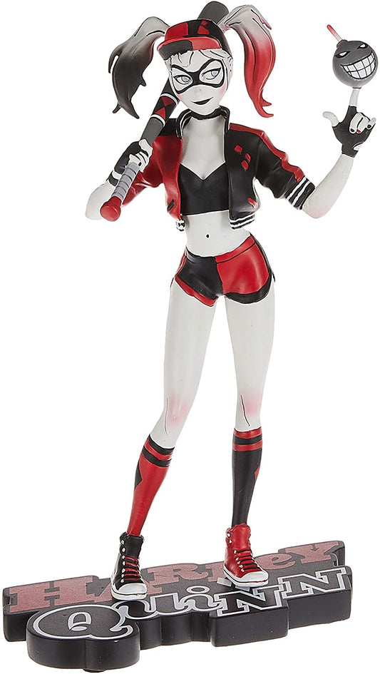 Dc Collectibles Harley Quinn Red, White & Black: Harley Quinn By Mingjue Helen Chen Resin Statue - Statue - The Hooded Goblin