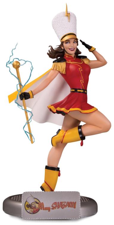 Dc Bombshells Mary Shazam Limited Edition Statue - Statue - The Hooded Goblin