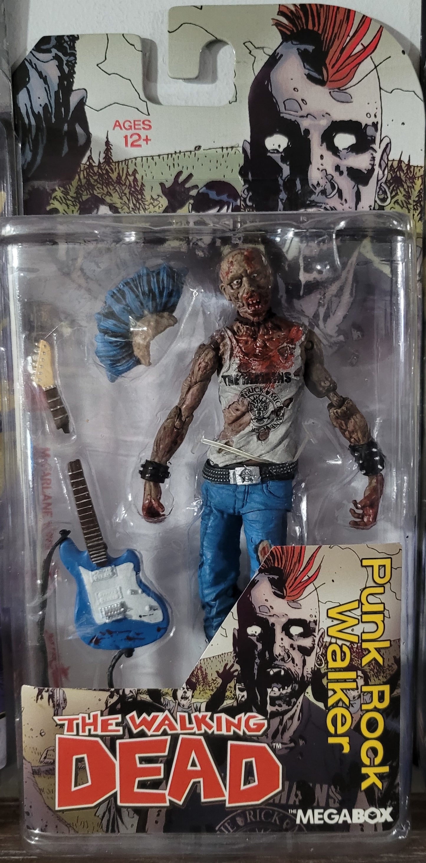 McFarlane Toys Skybound Megabox The Walking Dead Punk Rock Walker