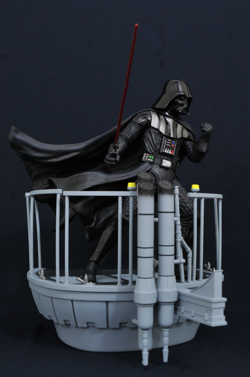 Star Wars: The Empire Strikes Back™ - Darth Vader Milestones Statue - Statue - The Hooded Goblin