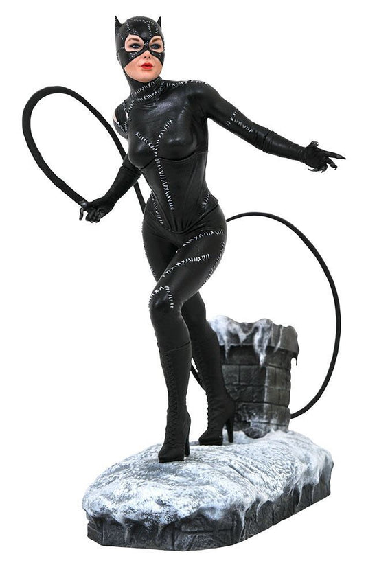 Batman Returns Dc Gallery Diorama: Catwoman - Statue - The Hooded Goblin