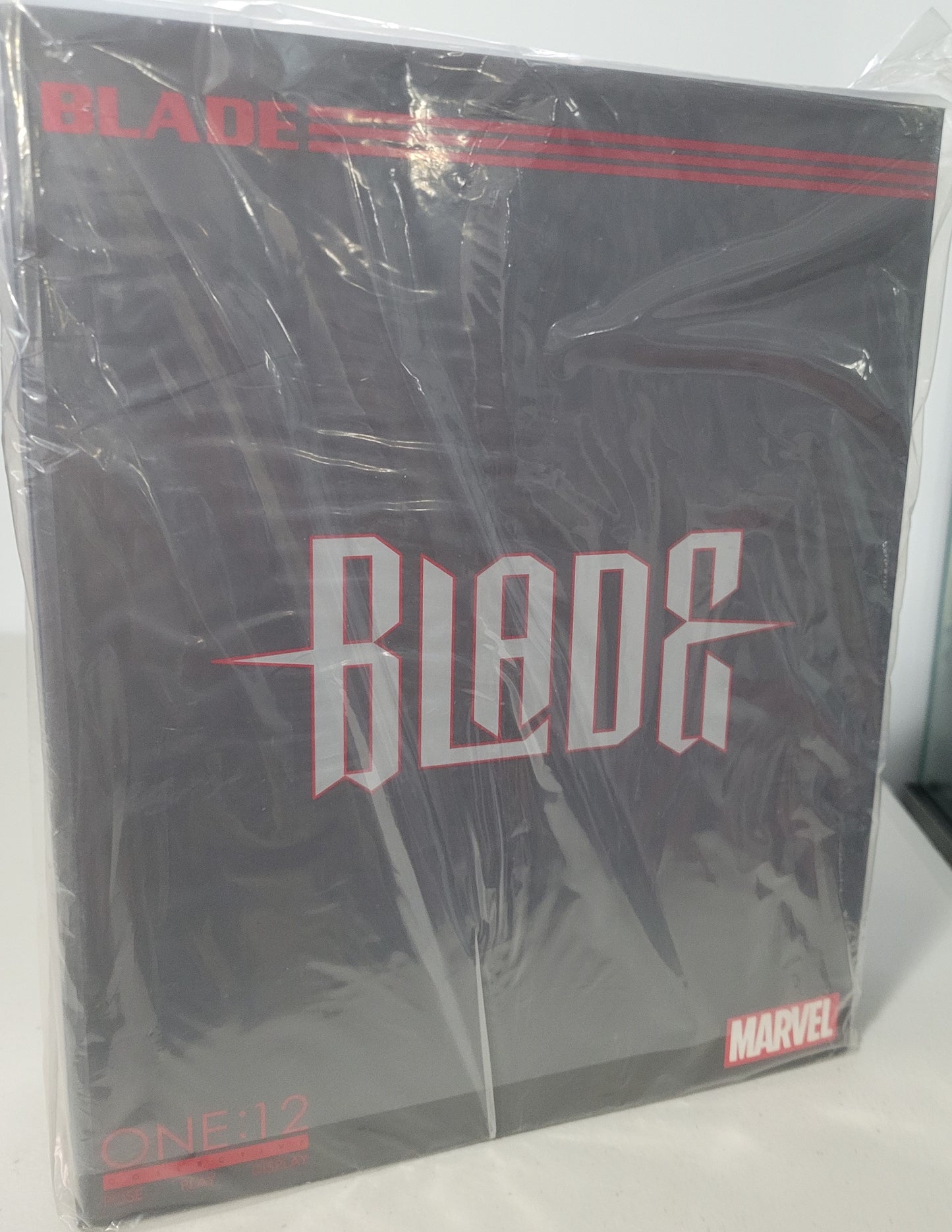 Mezco One:12 Blade Action Figure